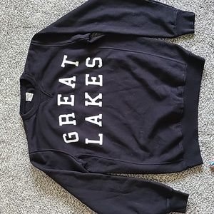 Great Lakes black swetshirt
